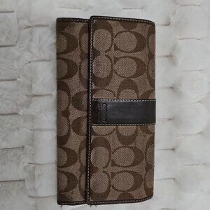 Coach wallet